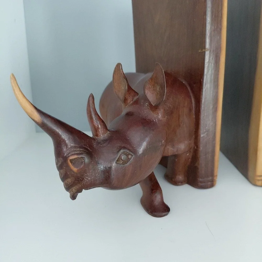 Vintage Hand‎ Carved Natural Wood African RHINO Bookends Heavy Artist Detailed - Picture 3 of 16